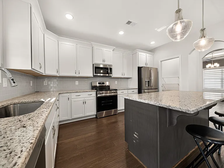 63 Lee Road 2234 — Photo 12