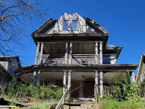 399 Willow Street, Waterbury, CT 06710