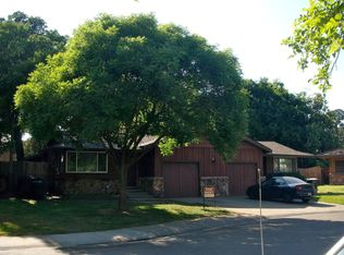 6148 Oakgreen Cir, Carmichael, CA 95608