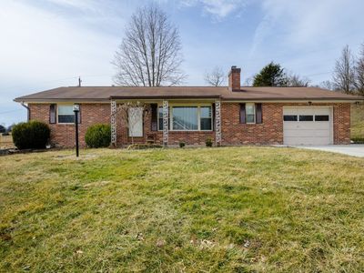 384 Debbie Dr, Gallipolis, OH, 45631