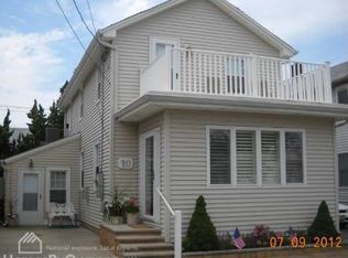 20 N Martindale Ave, Ventnor, NJ 08406