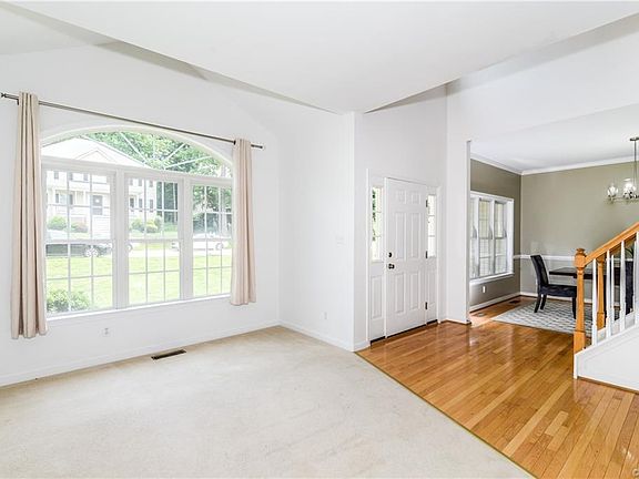4th image of 3830 Waterwheel Dr