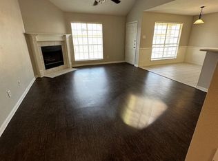 10100 Valencia Dr #B, Waco, TX 76708