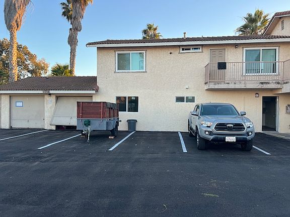 2nd image of 1036 N Citrus Ave N APT E