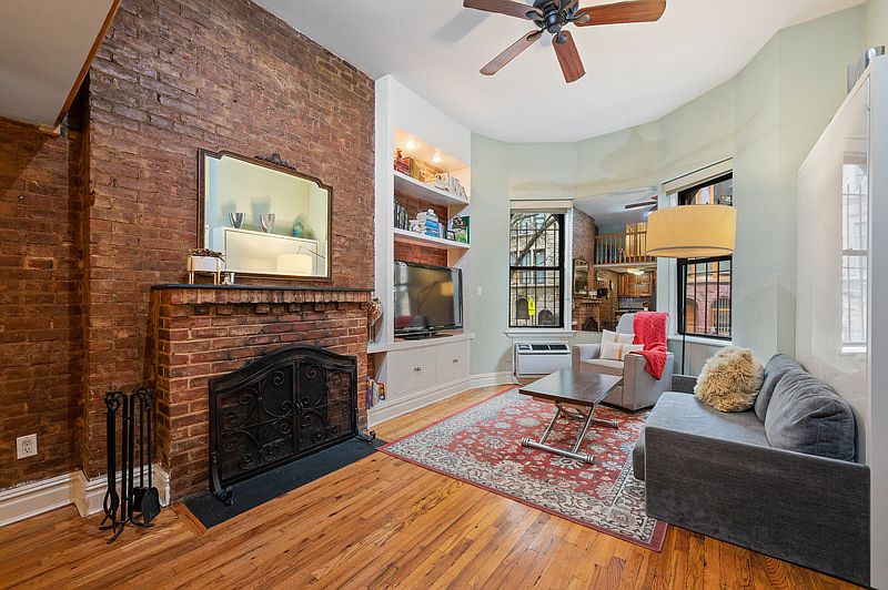 1st image of 313 W 82nd St APT 1A