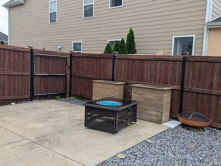 3613 Magpie Ln N — Photo 42