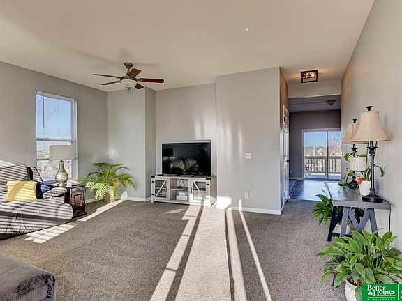 5th image of 1122 Port Royal Dr