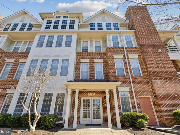100 Edelen Station Pl APT 101, La Plata, MD 20646