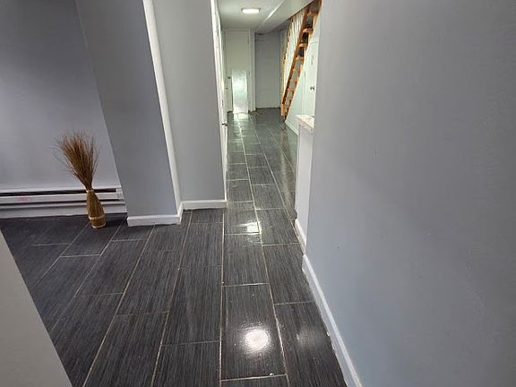 4th image of 579 Liberty Ave #5D