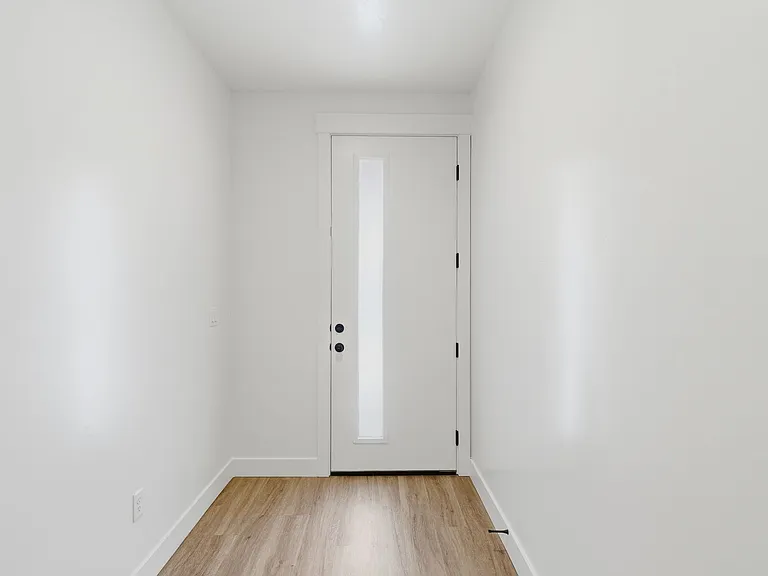 5690 S Weehawken Ln — Photo 6