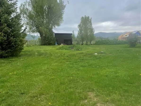 52 Maple St, Steamboat Springs, CO 80487