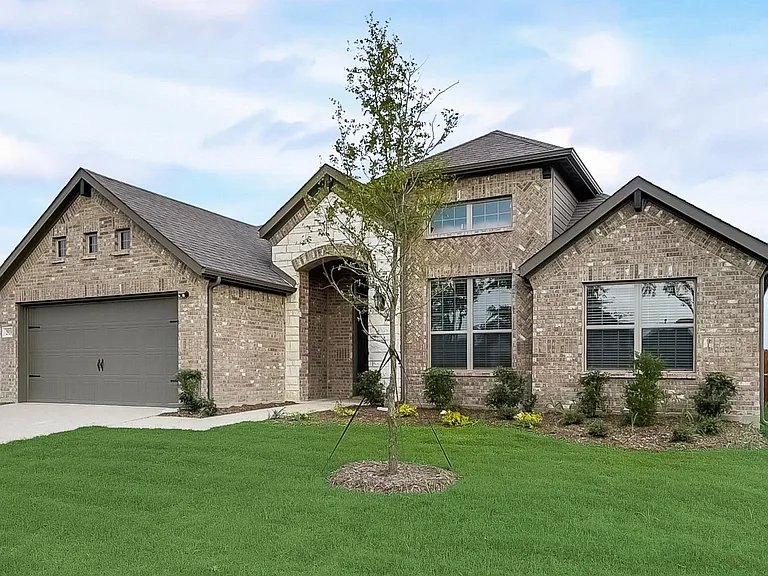 2919 Pronghorn Dr — Photo 2