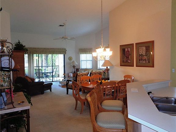 4th image of 195 Vintage Cir APT 205