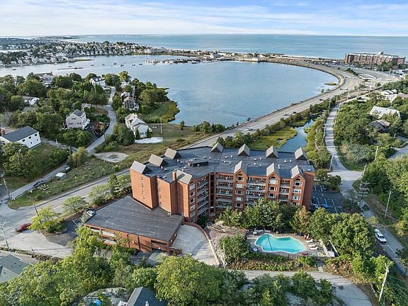 5th image of 155 George Washington Blvd APT 205