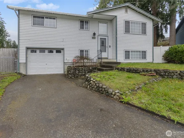 2426 155th Street Ct E, Tacoma, WA 98445