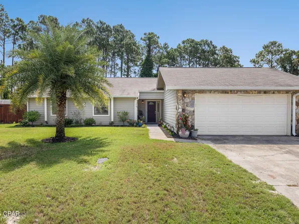 150 Grand Lagoon Shores Dr, Panama City Beach, FL 32408