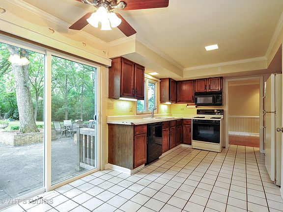 3rd image of 14215 W August Zupec Dr