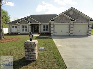 103 Abbie Ln, Glennville, GA 30427