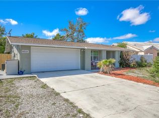 9225 Haverford Ln, Port Richey, FL 34668