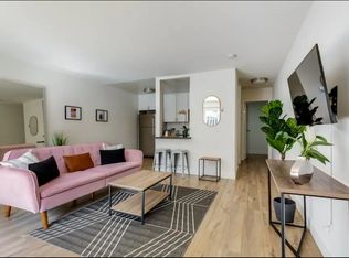 431 Indiana St #1B-1BA-675SQFT, El Segundo, CA 90245