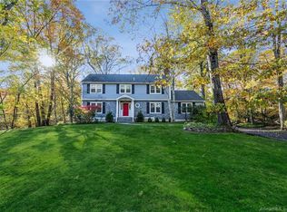 59 Erickson Dr, Stamford, CT 06903