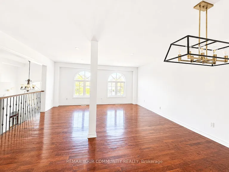 69 Gail Parks Cres — Photo 4