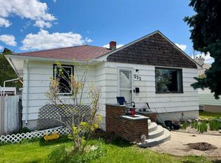 533 W 23rd St S, Lethbridge, AB T1J 3M9