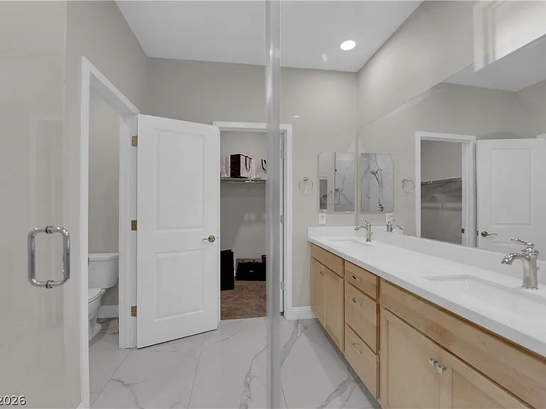 10254 Kesington Dr — Photo 25
