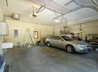 9247 Aspen Ct, Demotte, IN 46310