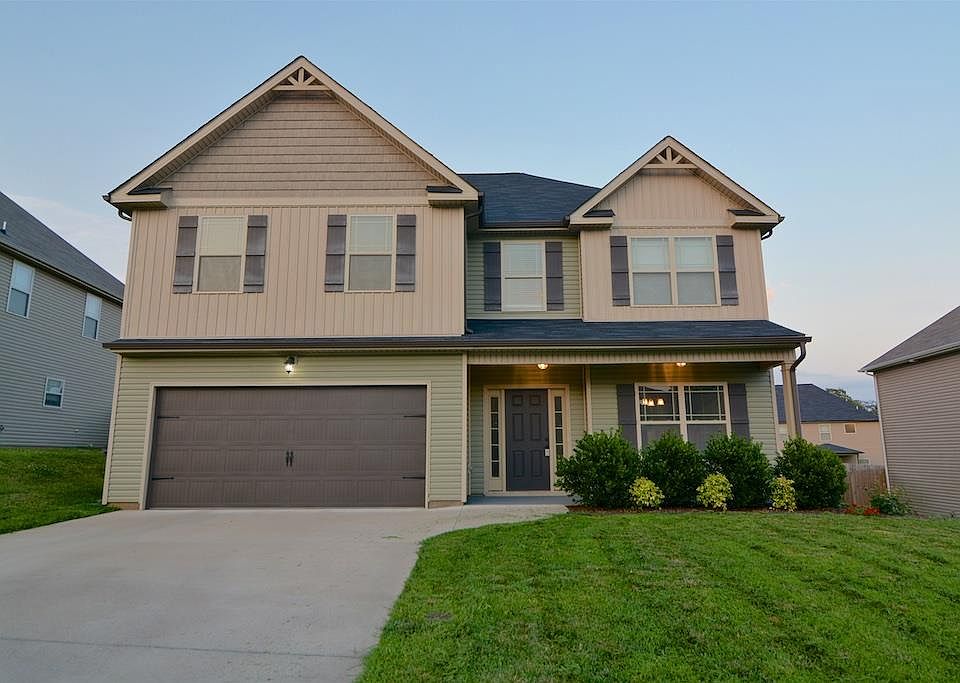 1st image of 3351 N Henderson Way