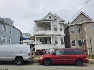 387 N 8th St, Prospect Park, NJ 07508