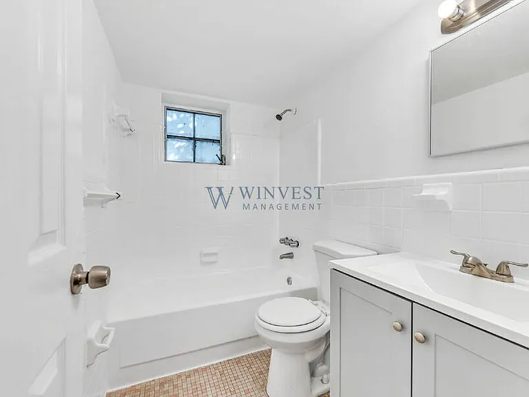 Presidential View Apartments — Photo 3