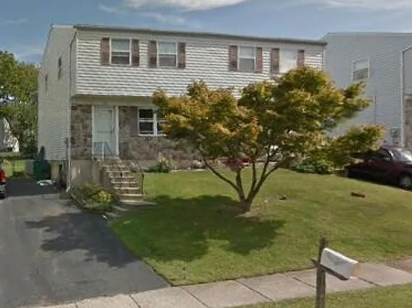 727 Holly Dr, Pottstown, PA 19464