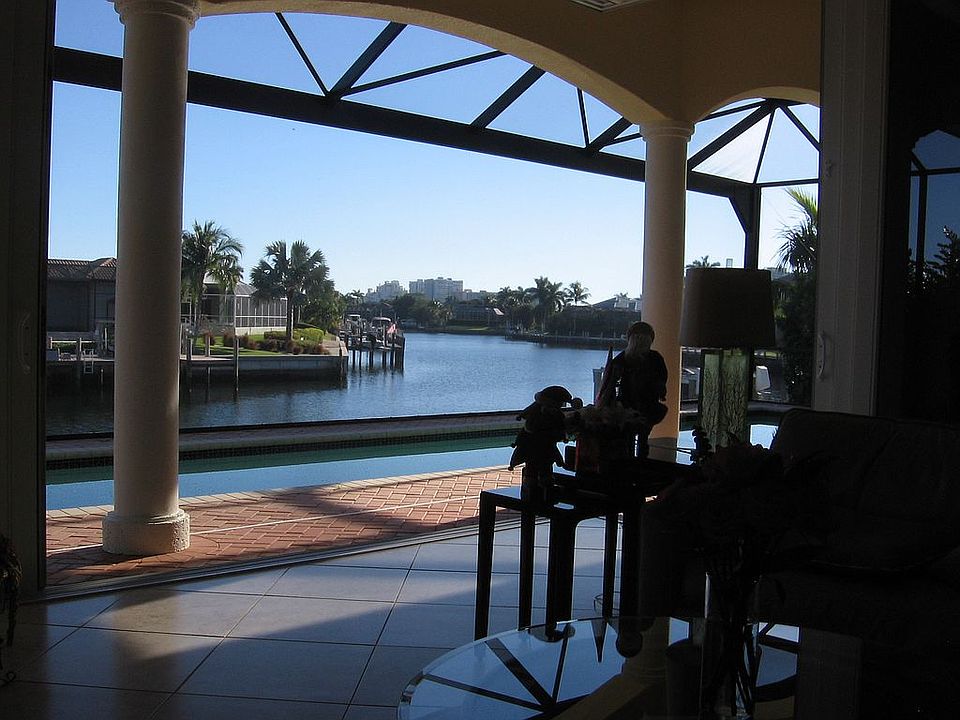 1st image of 823 Bluebonnet Ct