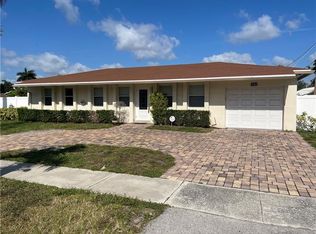 85 Palamino Cir, Boca Raton, FL 33487