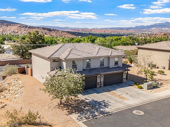3rd image of 3270 S Relic Ridge Dr
