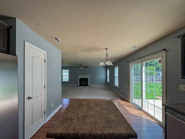 1424 Saint Johns Loop — Photo 9
