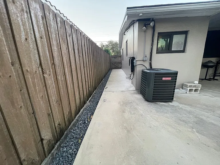2148 NW 17th St #2150 — Photo 20