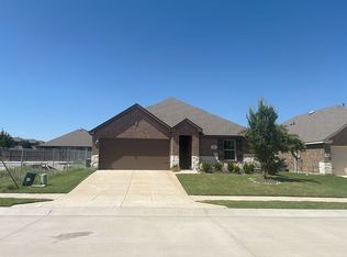 902 Goldenrod Ln, Princeton, TX 75407