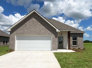 1425 Tina St, Thibodaux, LA 70301