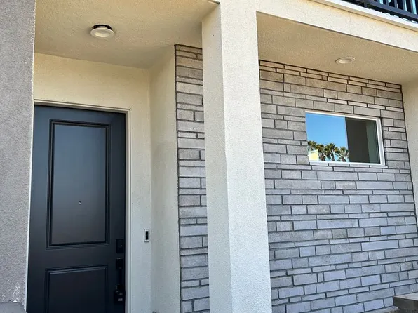 11722 Arkansas St #E, Artesia, CA 90701