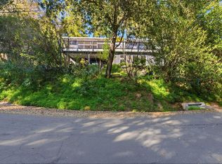 411 Glenwood Ave, Woodside, CA