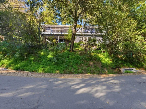 411 Glenwood Ave, Woodside, CA 94062