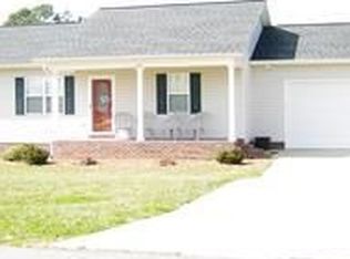 174 Maplewood Ln, Taylorsville, NC 28681