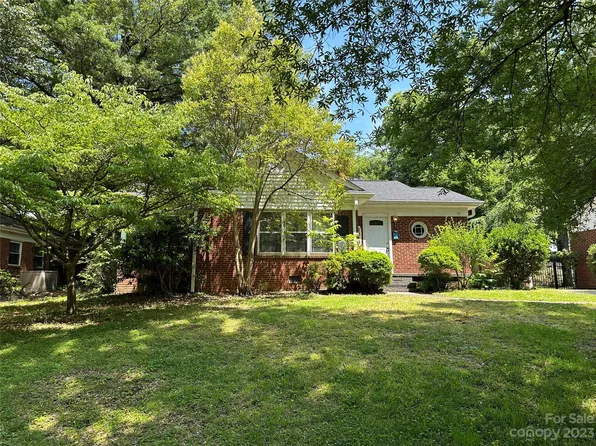 2315 Arnold Dr, Charlotte, NC 28205