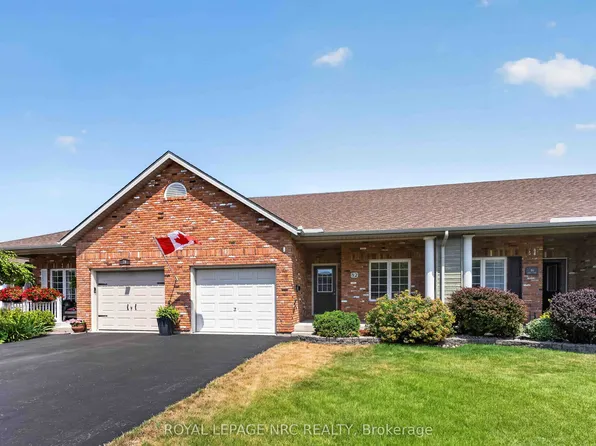 82 Maple St, Pt Colborne, ON L3K 6G7