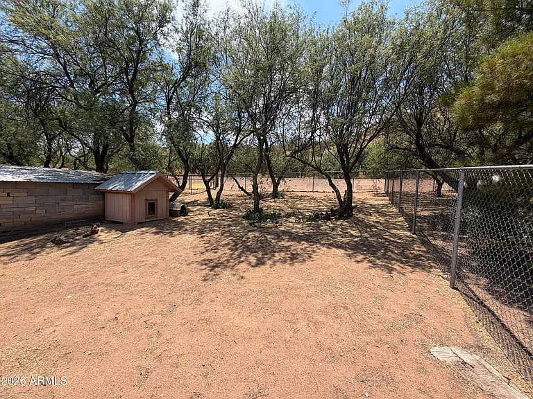 805 S Sheepshead Crossing Rd — Photo 3