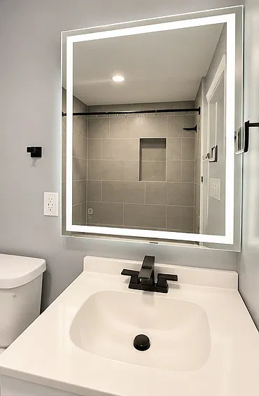 1 bed, 700 sqft, $1,350 — Photo 3