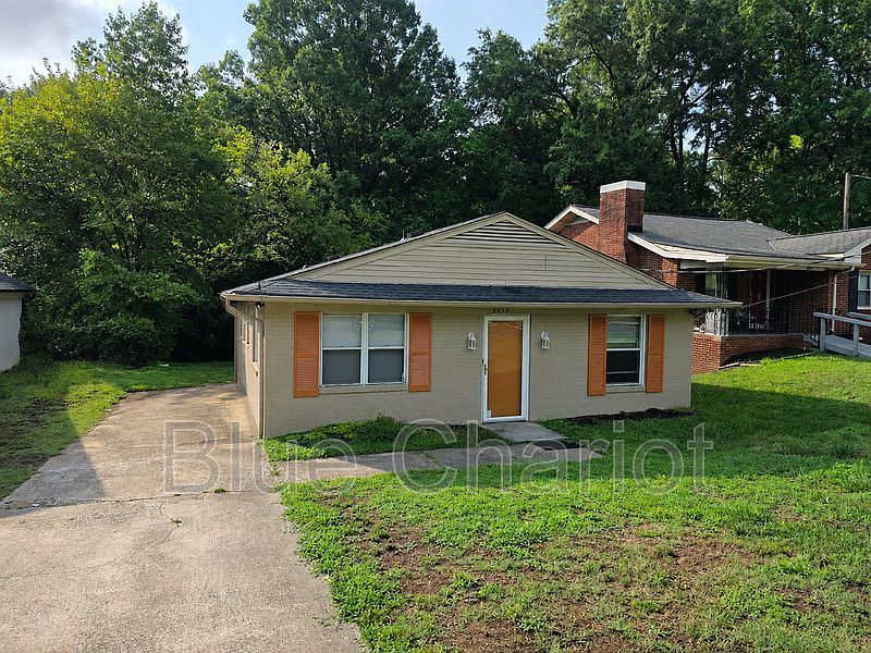 1st image of 2313 Fitzgerald Ave