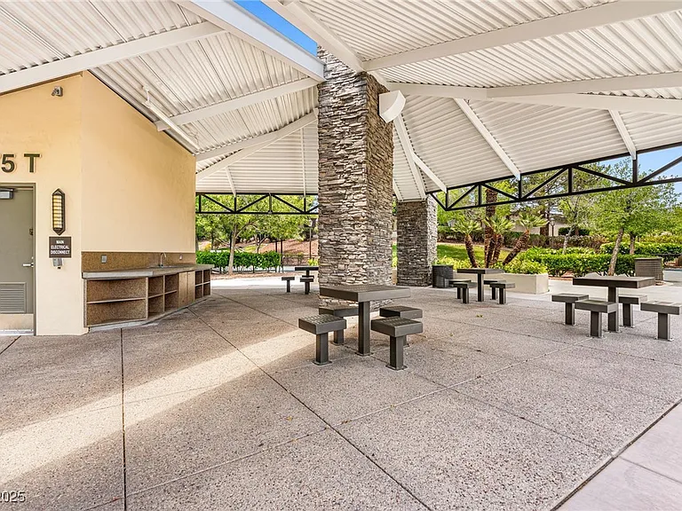 3010 Hammerwood Dr — Photo 20